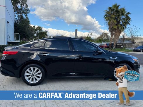 Used 2016 Kia Optima EX w/ Premium Package image 9