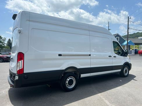 Used 2025 Ford Transit 250 148 High Roof Extended w/ Load Area Protection Package RWD image 5