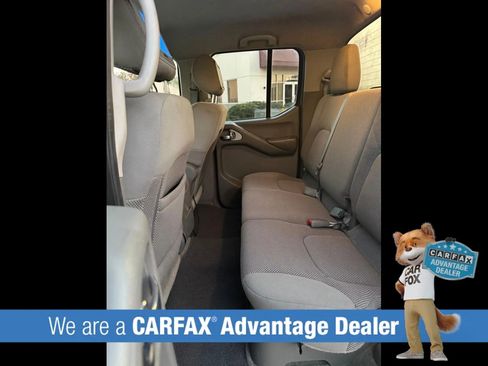 Used 2012 Nissan Frontier SV w/ SV Premium Utility Pkg image 11