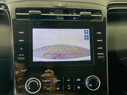 Used 2024 Hyundai Tucson SE FWD image 13