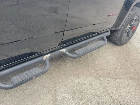 Used 2020 Chevrolet Colorado LT w/ Redline Special Edition image 24