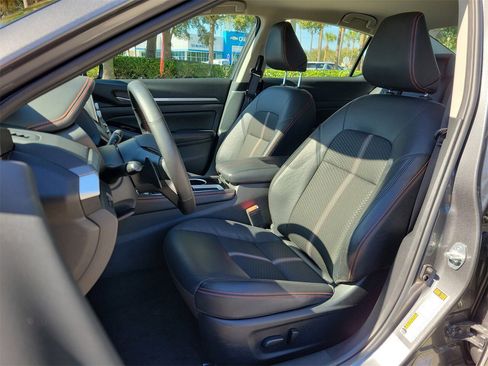 Used 2025 Nissan Altima 2.5 SR image 16