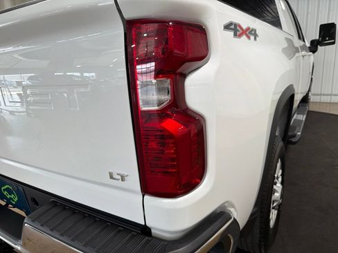 Certified 2025 Chevrolet Silverado 2500 LT w/ Convenience Package AWD/4WD image 16
