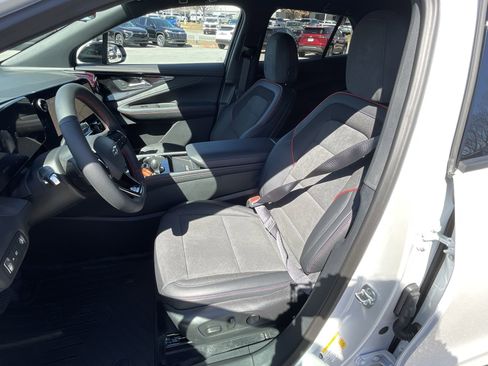 New 2025 Chevrolet Blazer EV RS image 56