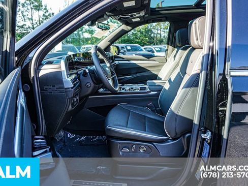 Used 2026 Cadillac Escalade Luxury w/ Touring Package AWD/4WD image 22