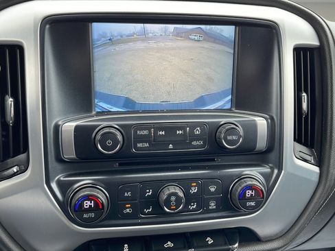 Used 2017 GMC Sierra 1500 SLE w/ SLE Value Package image 32