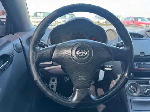 Used 2002 Toyota Celica GT-S FWD image 25