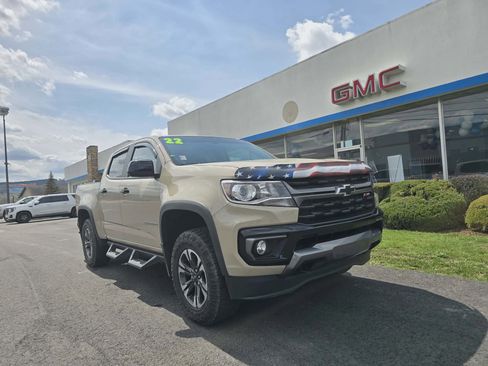 Used 2022 Chevrolet Colorado Z71 image 1
