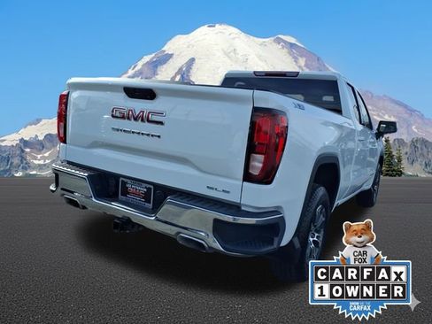 Used 2021 GMC Sierra 1500 SLE image 2