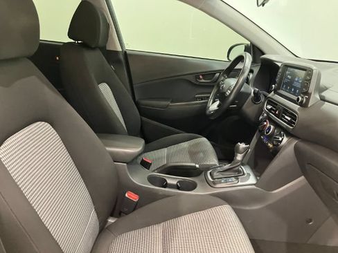 Used 2019 Hyundai Kona SEL FWD image 32