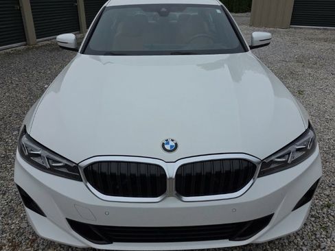 Used 2023 BMW 330i xDrive Sedan w/ Premium Package AWD/4WD image 11