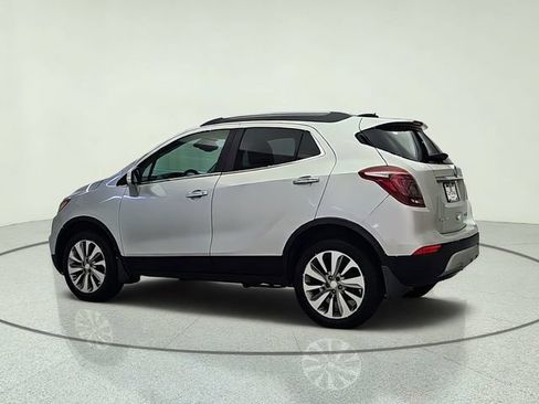Used 2017 Buick Encore Premium AWD/4WD image 4