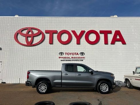 Used 2020 Chevrolet Silverado 1500 LT image 4