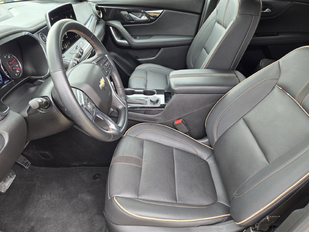 Used 2023 Chevrolet Blazer Premier AWD/4WD image 9