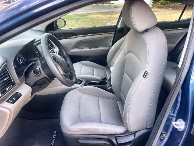 Used 2018 Hyundai Elantra SEL w/ Cargo Package FWD image 11