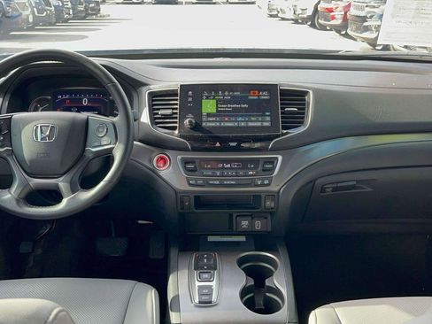 Used 2023 Honda Passport EX-L image 31