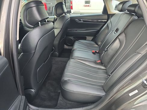Used 2023 Genesis G80 2.5T image 28