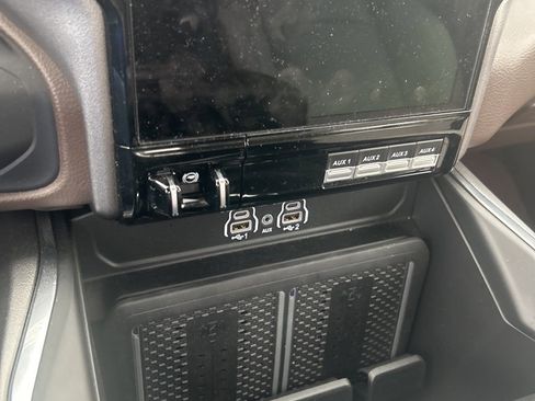 Used 2025 RAM 2500 Laramie image 13