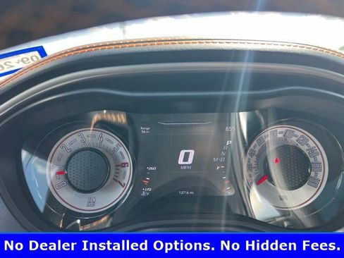 Used 2022 Dodge Challenger R/T Scat Pack RWD image 11