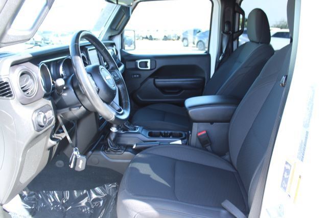 Used 2022 Jeep Wrangler Unlimited Sport AWD/4WD image 37