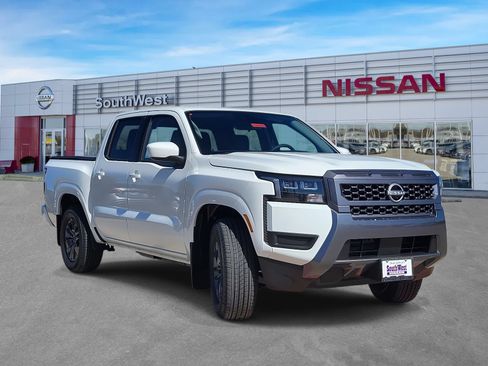 New 2026 Nissan Frontier SV w/ SV Convenience Package RWD image 4