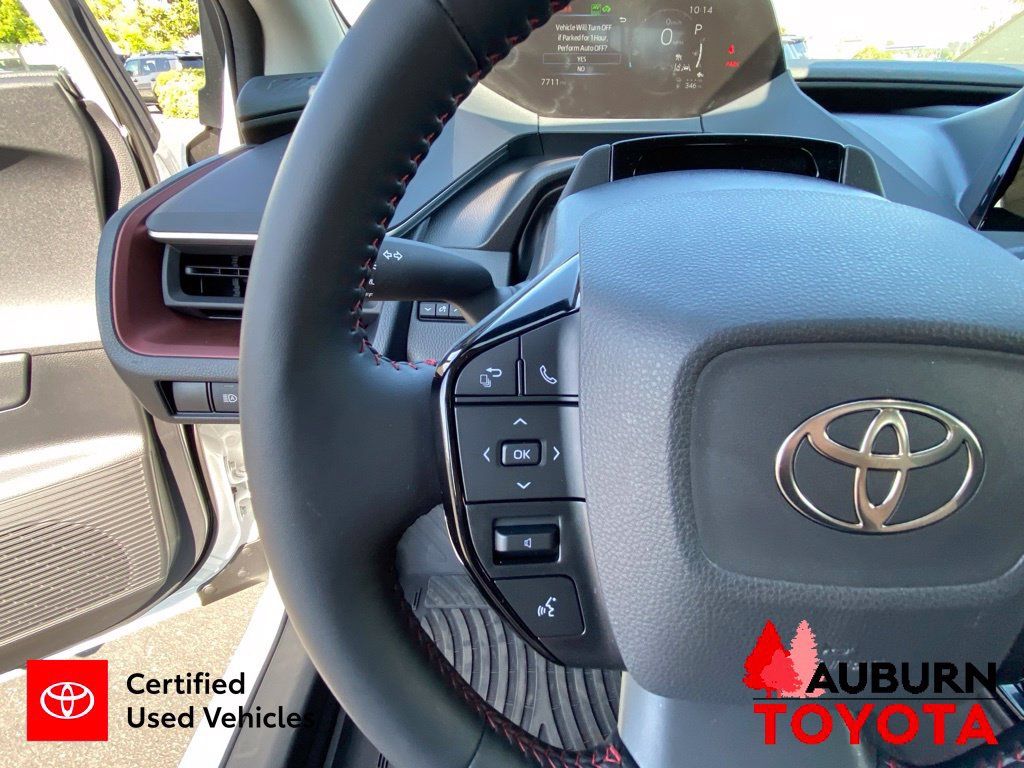 Certified 2026 Toyota Prius Plug-In Hybrid FWD image 35