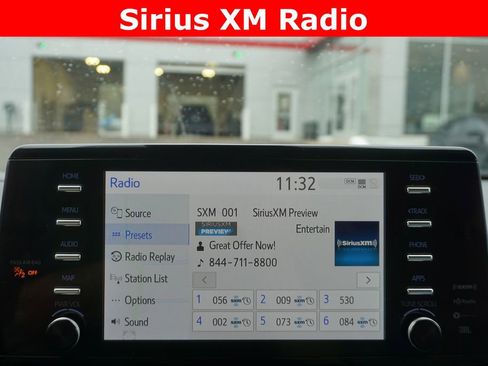 Used 2024 Toyota Sienna XLE w/ XLE Plus Package image 11