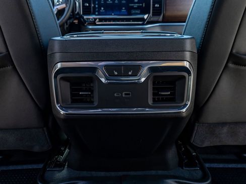 Used 2026 Chevrolet Silverado 3500 High Country w/ High Country Premium Package AWD/4WD image 34