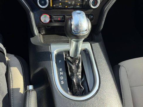 Used 2021 Ford Mustang Coupe RWD image 25