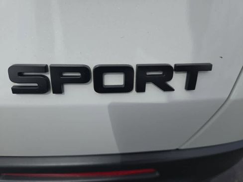 Certified 2025 Honda HR-V Sport image 66