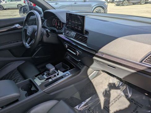 Used 2024 Audi SQ5 Premium Plus w/ S Sport Package image 29