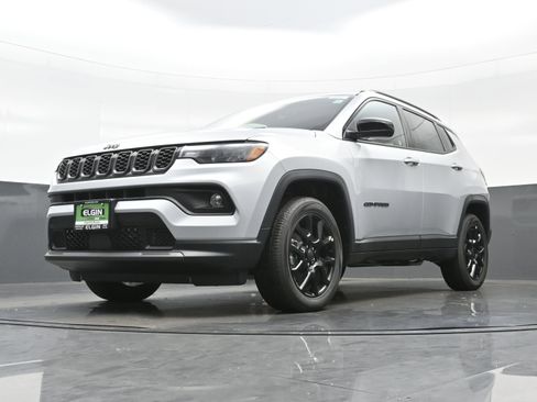 New 2026 Jeep Compass Latitude AWD/4WD image 14