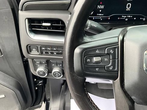 Used 2022 GMC Yukon AT4 w/ Technology Package AWD/4WD image 33