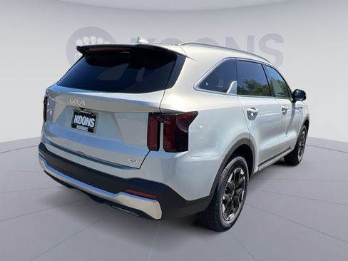 New 2026 Kia Sorento S w/ S Panoramic Sunroof Package AWD/4WD image 16