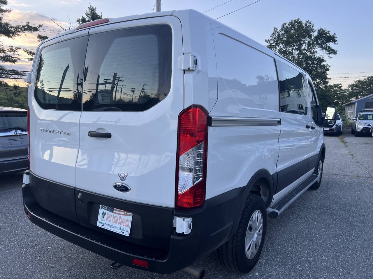 Used 2023 Ford Transit 250 Low Roof w/ Exterior Upgrade Package RWD image 6