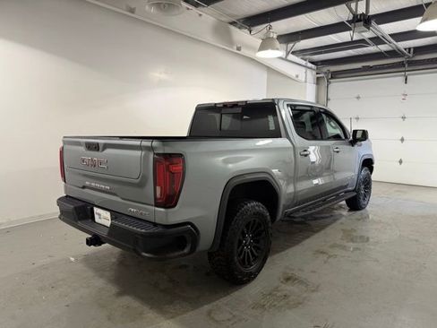 Used 2023 GMC Sierra 1500 AT4X image 6