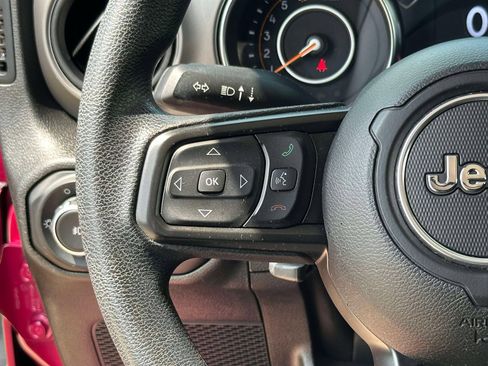 Used 2022 Jeep Wrangler Sport AWD/4WD image 24