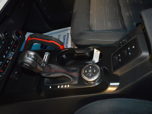 Used 2024 Ford Bronco Heritage Edition image 20