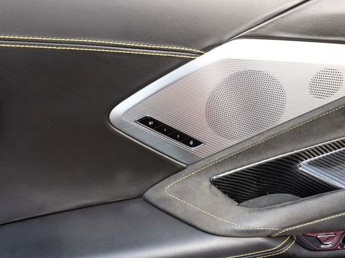 Used 2020 Chevrolet Corvette Stingray Premium Cpe w/ 3LT Preferred Equipment Group image 20