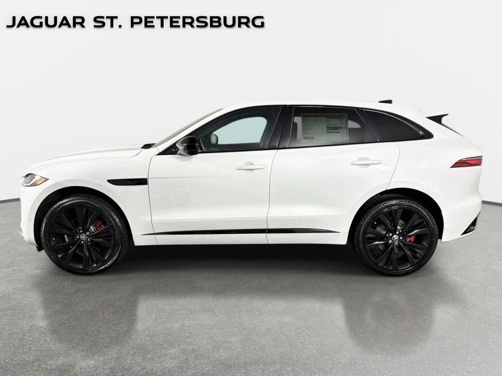 New 2026 Jaguar F-PACE R-Dynamic S AWD/4WD image 8