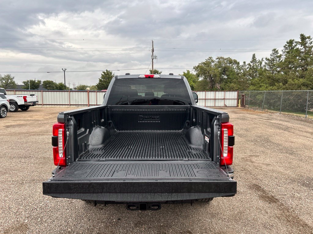 Used 2026 Ford F250 Lariat AWD/4WD image 6