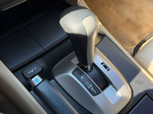Used 2009 Honda Accord EX-L image 17
