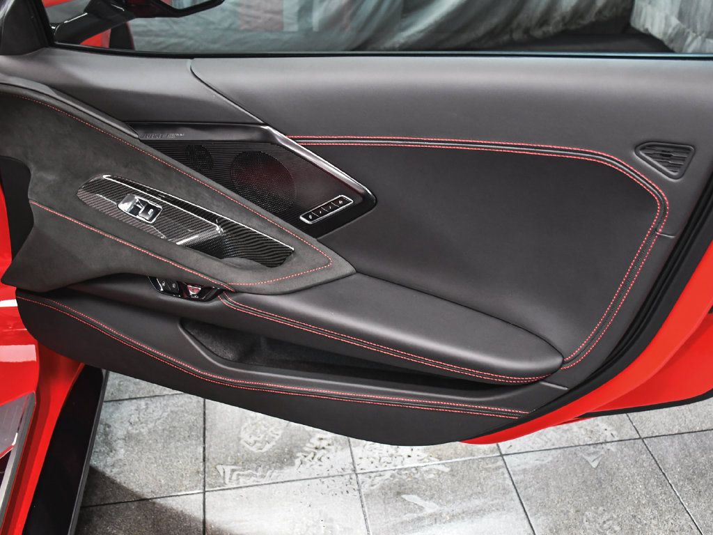 Used 2024 Chevrolet Corvette Stingray Premium Conv w/ Z51 Performance Package RWD image 16