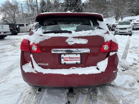 Used 2013 Nissan Rogue S image 6