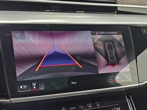 Used 2021 Audi A8 L 3.0T w/ Executive Plus Package image 7