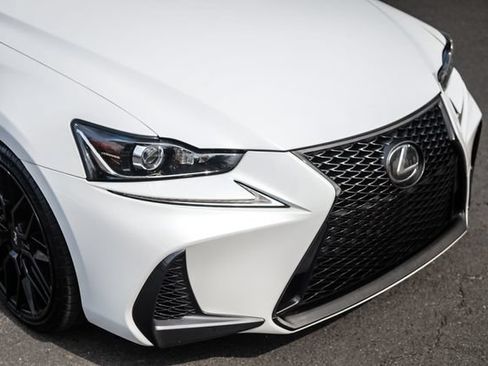 Used 2018 Lexus IS 300 F Sport w/ F Sport Package AWD/4WD image 9