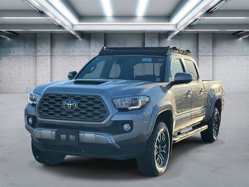 Used 2021 Toyota Tacoma TRD Sport image 1