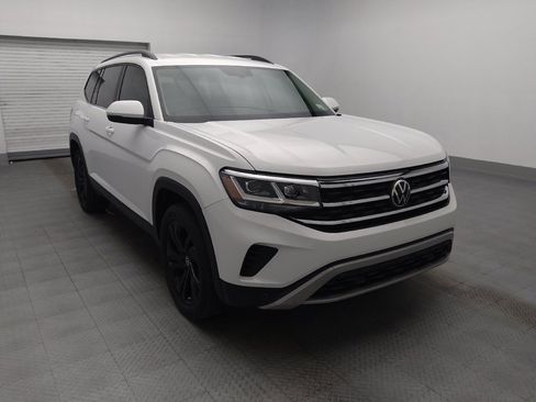 Used 2023 Volkswagen Atlas SE w/ Black Wheel Package FWD image 13