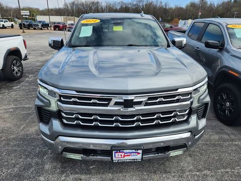 Used 2024 Chevrolet Silverado 1500 LTZ w/ LTZ Convenience Package II AWD/4WD image 2