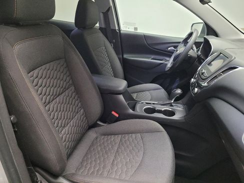 Used 2020 Chevrolet Equinox LT FWD image 21